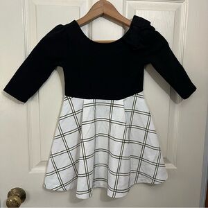 Janie and Jack Girls Black and Plaid Dress with a Bow
